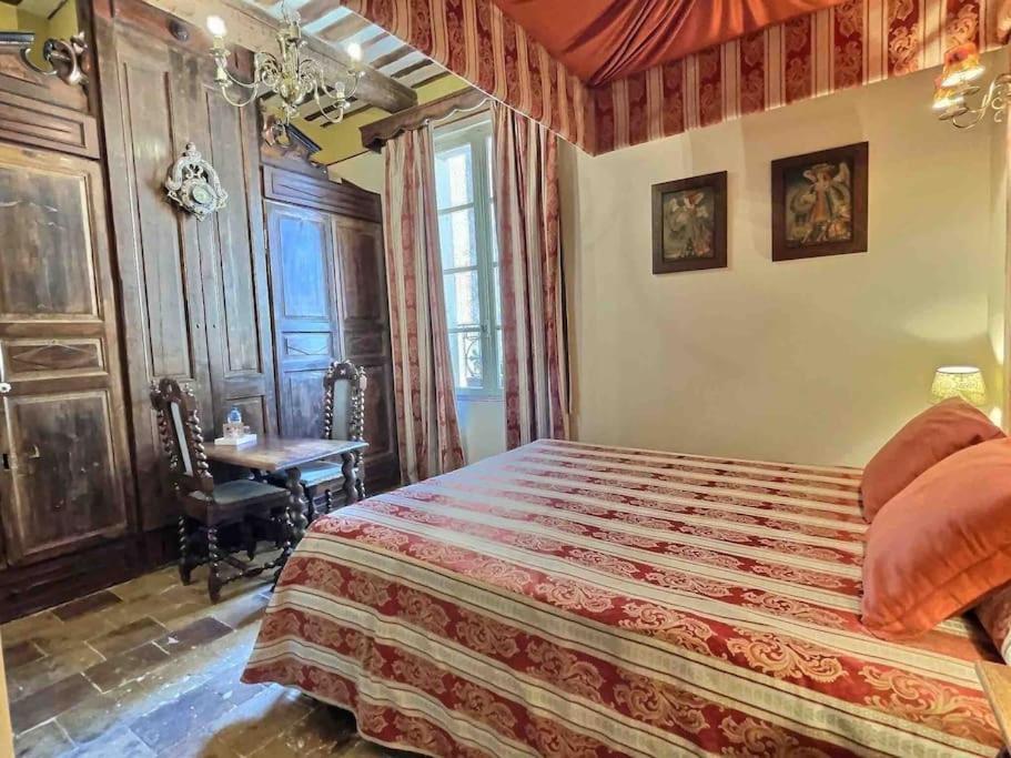 רמולין Chez Lydia - Osez La Vie De Chateau ! Pont Du Gard, Uzes מראה חיצוני תמונה